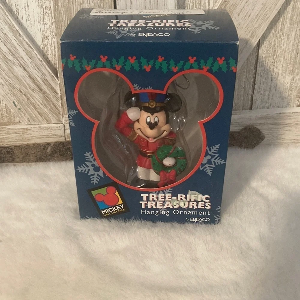 Disney Mickey Mouse Tree-Rific Treasures Christmas Ornament